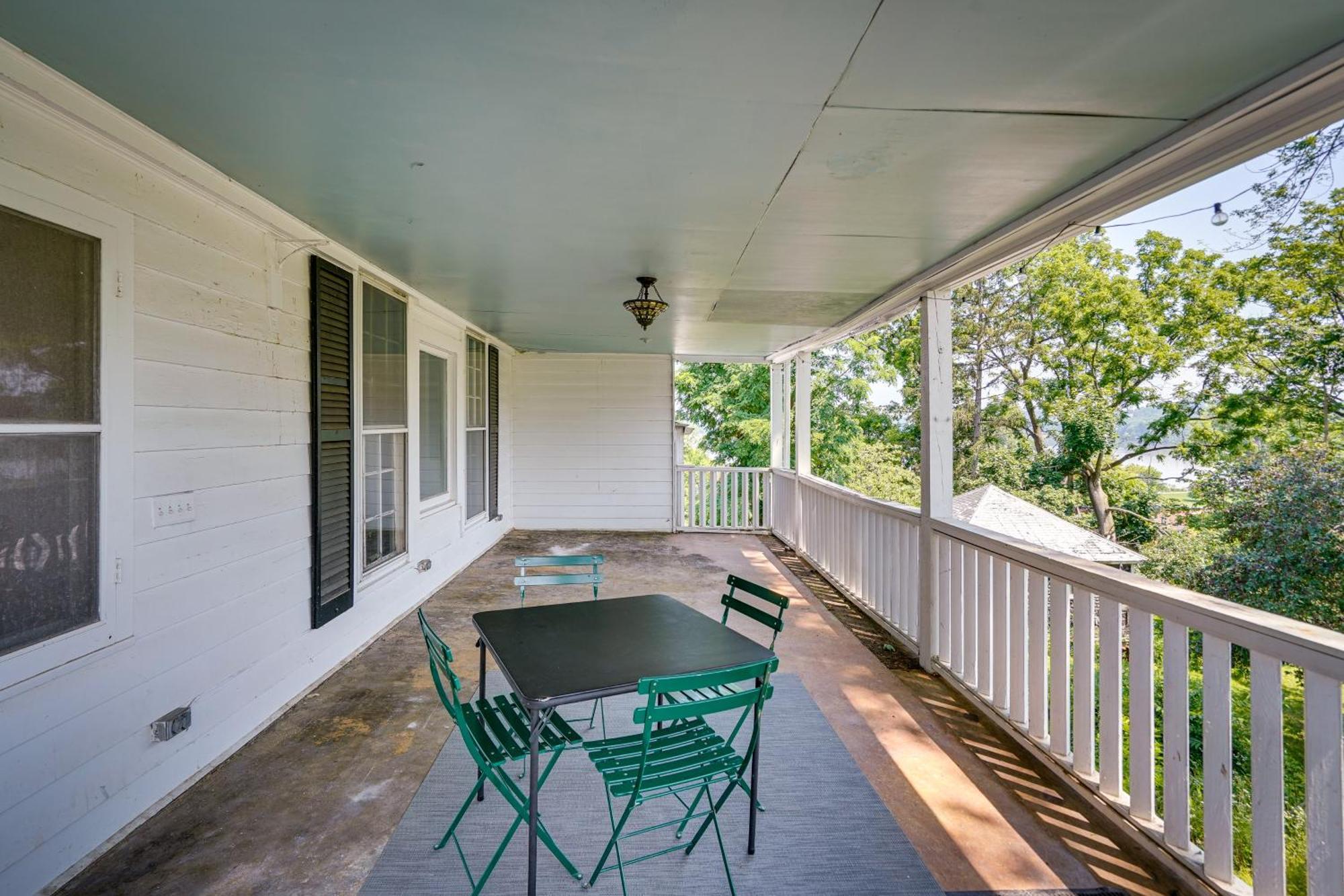 Historic Home In Coxsackie With Hudson River Views! 외부 사진